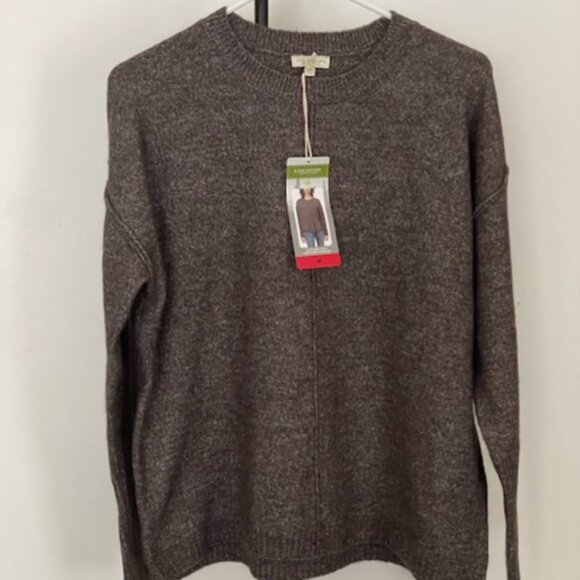 legendary outfitters Sweaters - Legendary Outfitters Soft And Cozy Crew Neck Sweater Size Medium